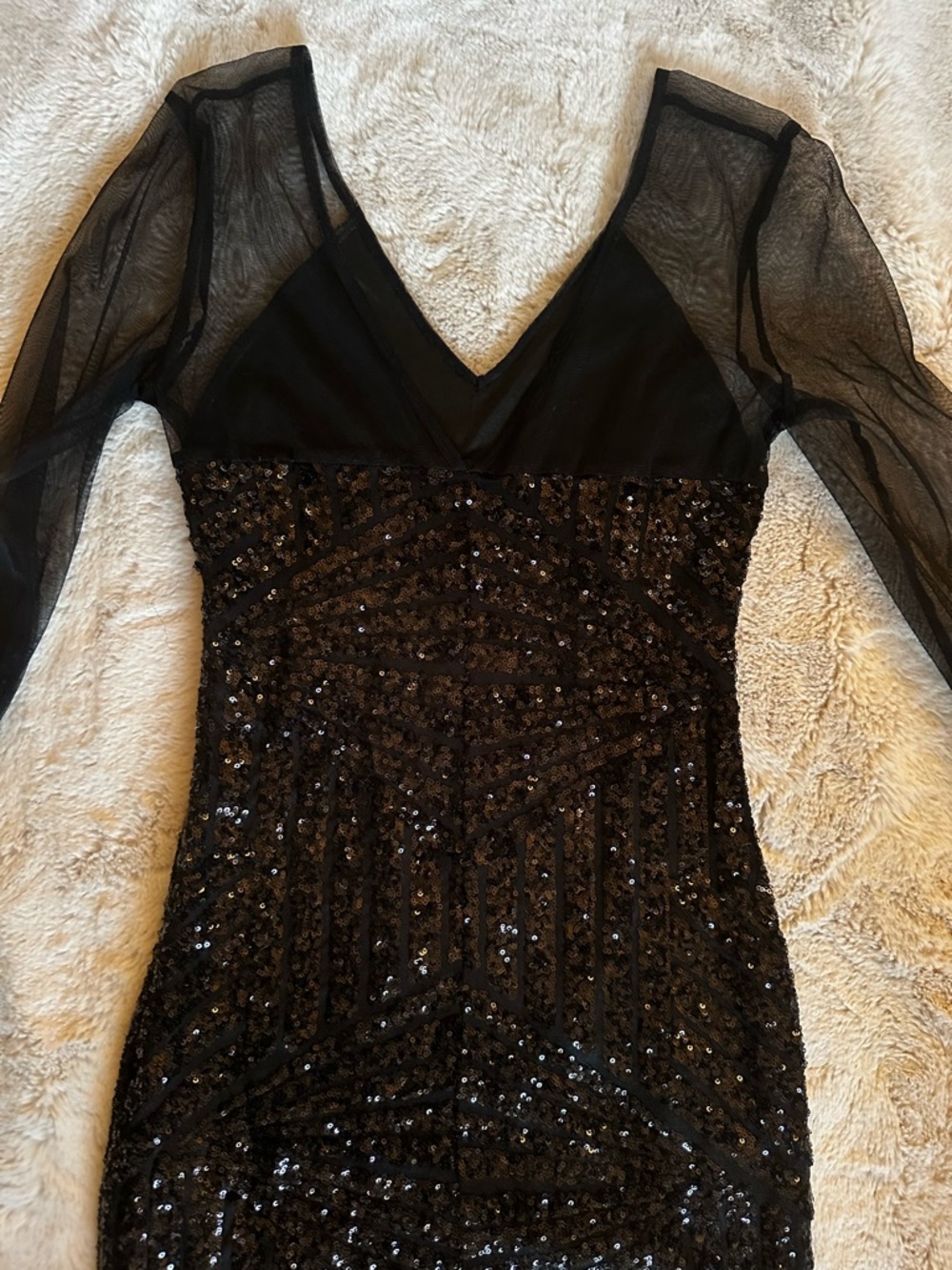 Black Sequin & Mesh Long-Sleeve Evening Gown - Picture 4 of 5